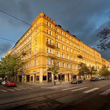 La Fenice 4* Praha