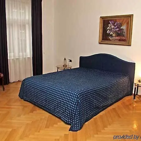 La Fenice Отель Прага